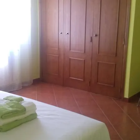 Holiday home Casa Do Pinheiro Nadadouro