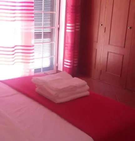 Holiday home Casa Do Pinheiro Nadadouro